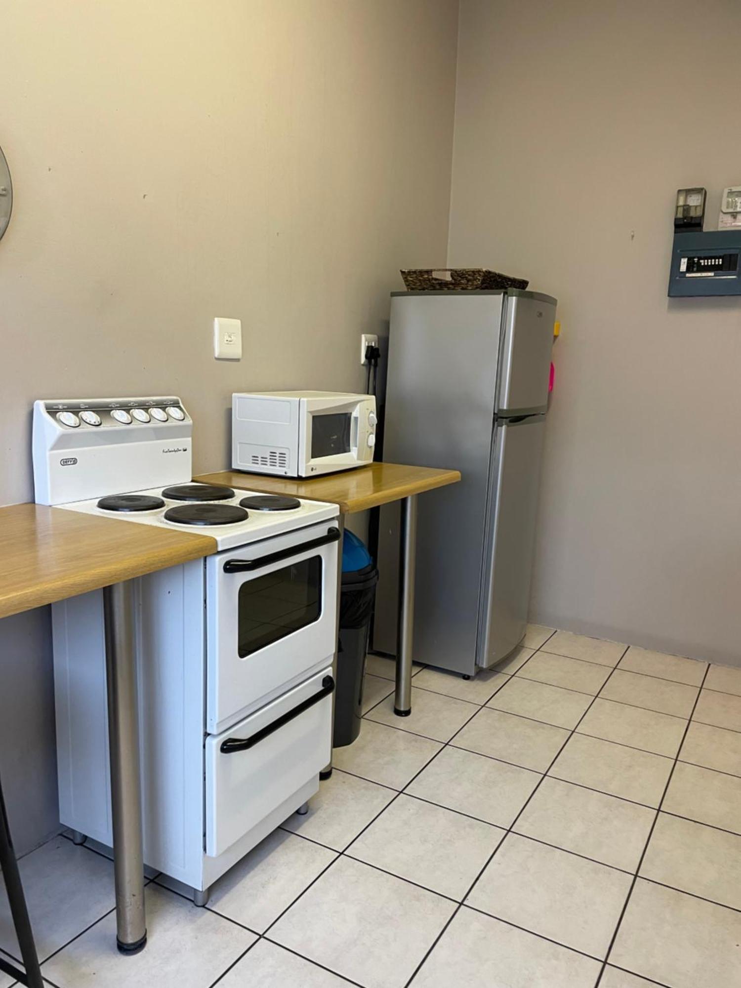 Stern Self Catering Apartments ويندهوك المظهر الخارجي الصورة