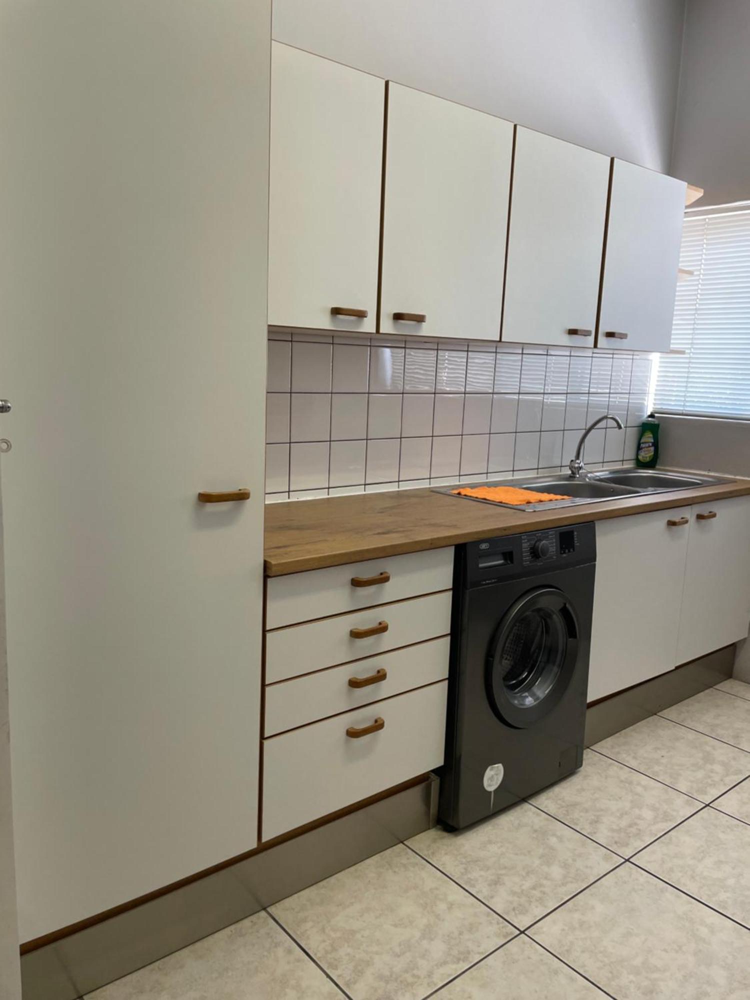 Stern Self Catering Apartments ويندهوك المظهر الخارجي الصورة