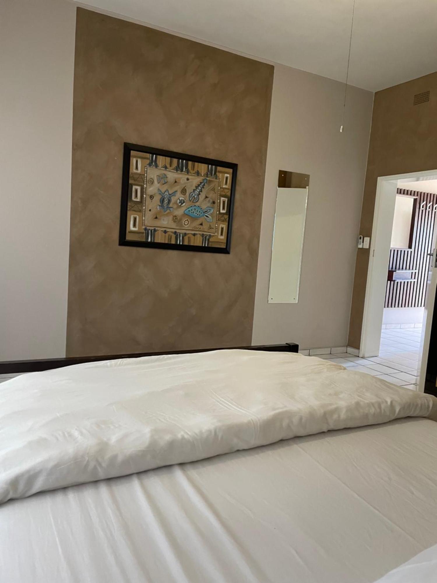 Stern Self Catering Apartments ويندهوك المظهر الخارجي الصورة