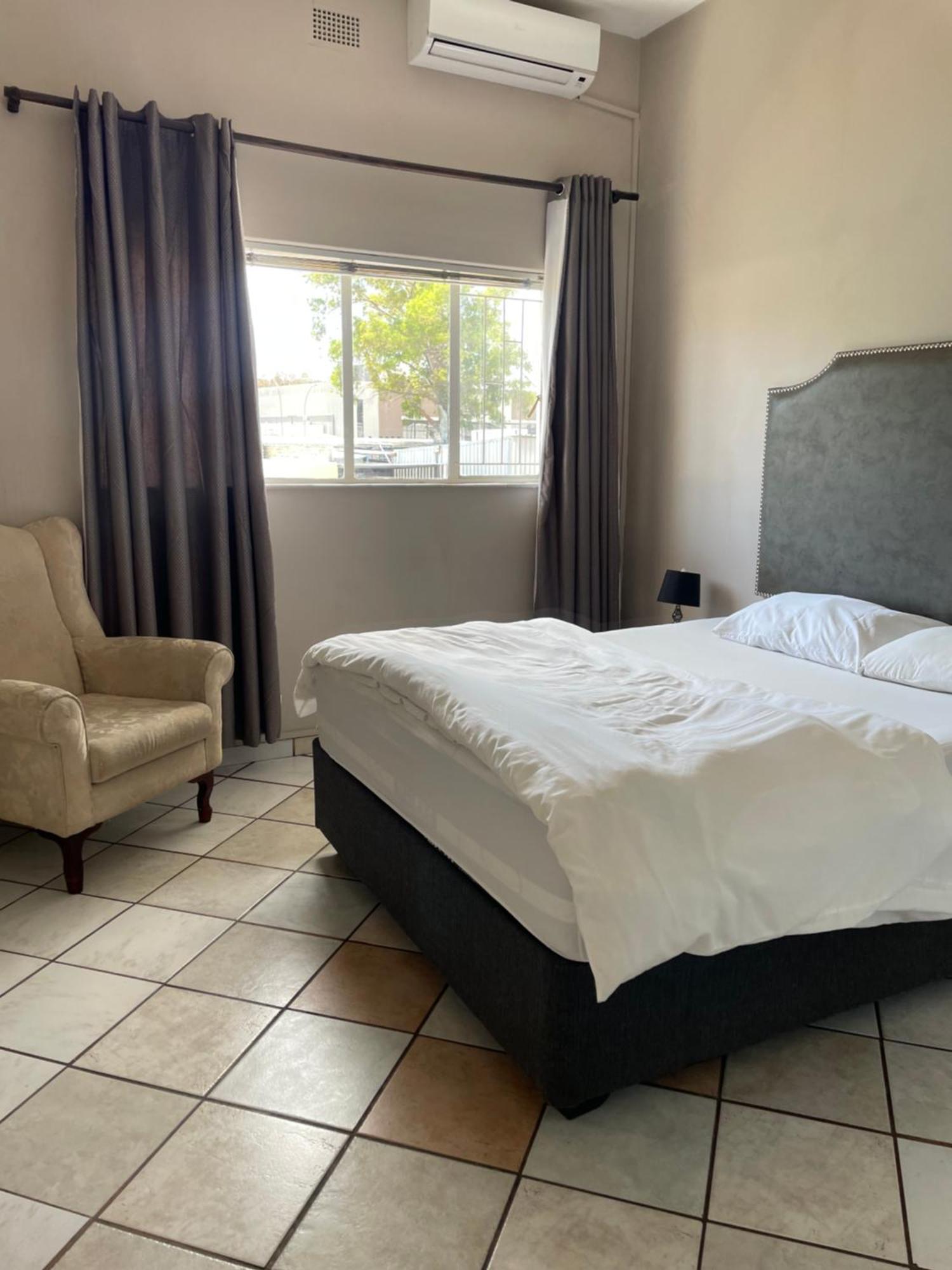 Stern Self Catering Apartments ويندهوك المظهر الخارجي الصورة
