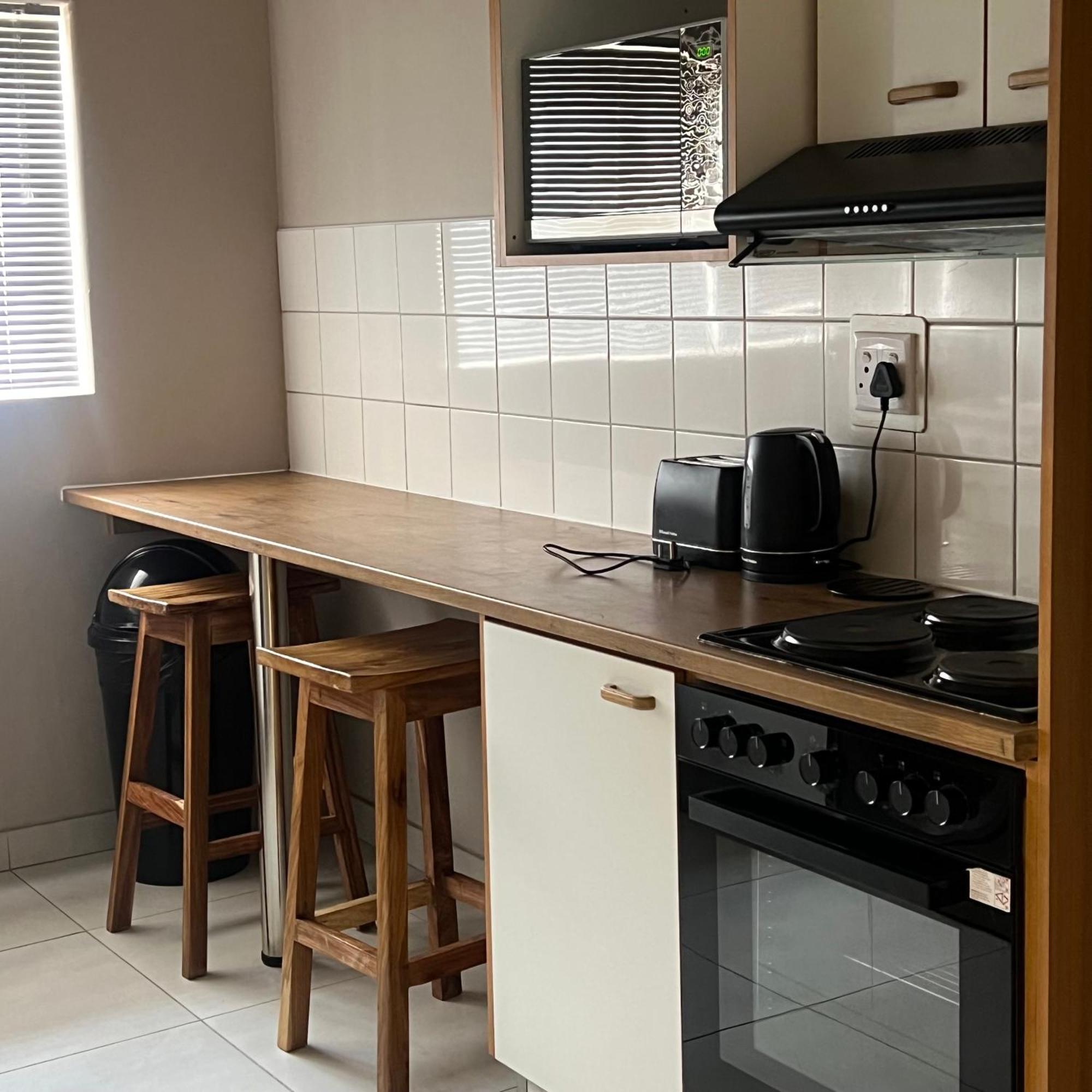 Stern Self Catering Apartments ويندهوك المظهر الخارجي الصورة