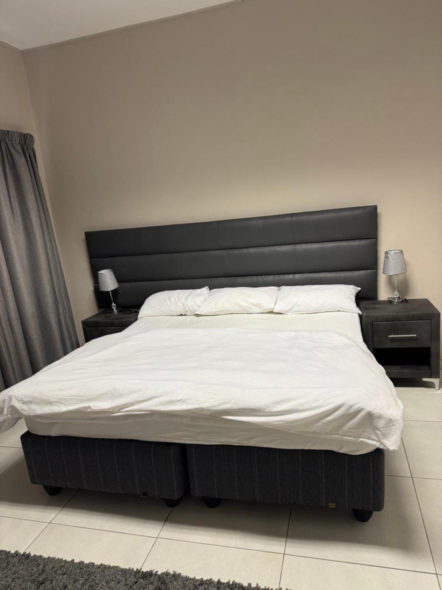 Stern Self Catering Apartments ويندهوك المظهر الخارجي الصورة
