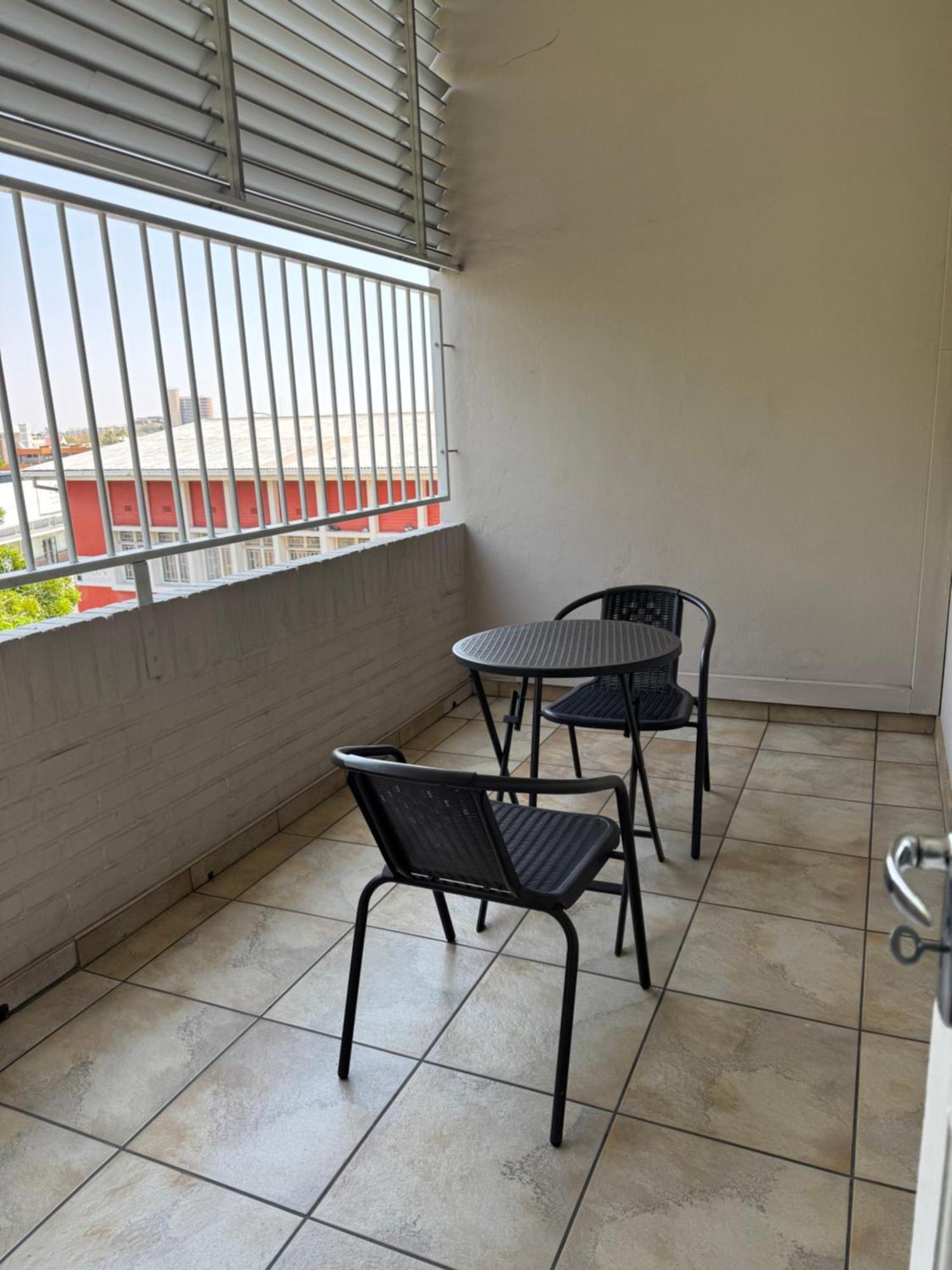 Stern Self Catering Apartments ويندهوك المظهر الخارجي الصورة